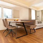 Waldrand - By Mynests 아파트 *