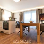 Waldrand - By Mynests ラムサウ・アム・ダッハシュタイン