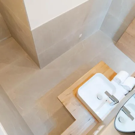 Waldrand 拉姆绍达赫斯坦