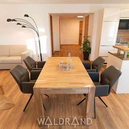 Lägenhet Waldrand - By Mynests *