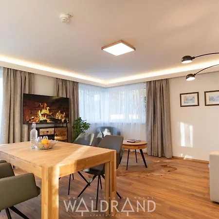 Waldrand - By Mynests Ramsau am Dachstein