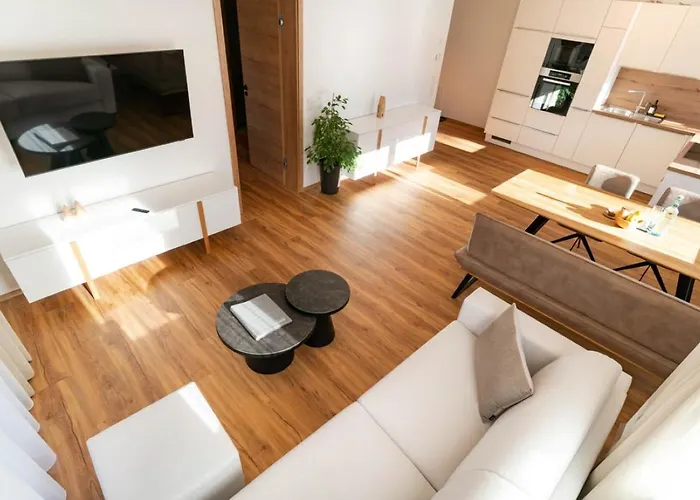 Waldrand Ramsau am Dachstein