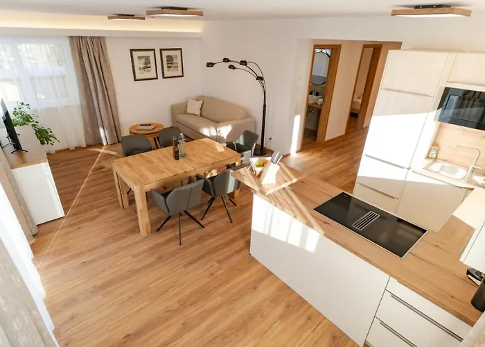 Waldrand * Ramsau am Dachstein